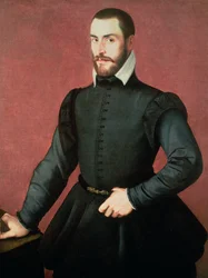 Porträt eines jungen Mannes in einem Innenraum